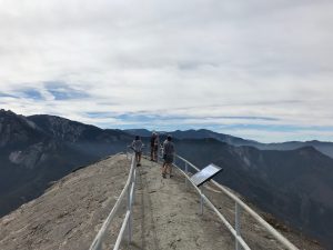 Und Moro Rock on the top