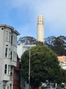 Coit Tower auf dem Telegraph Hill.
